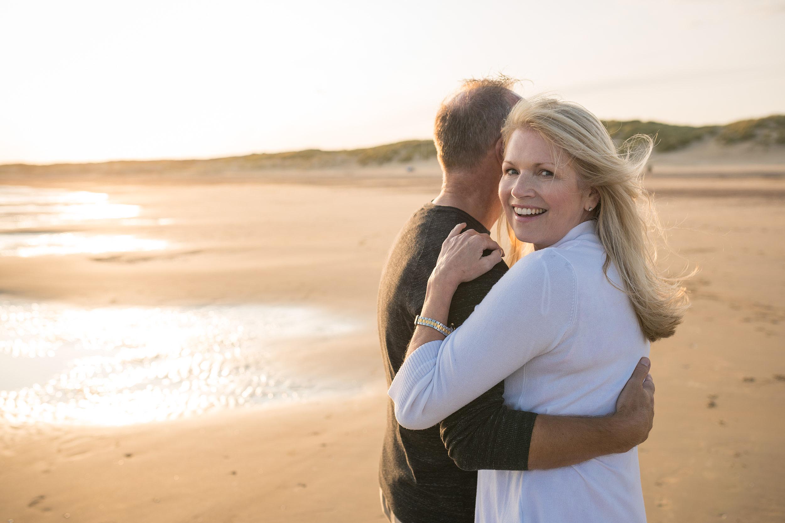 beach-couple-senior-real-people-lifestyle-photographer-london