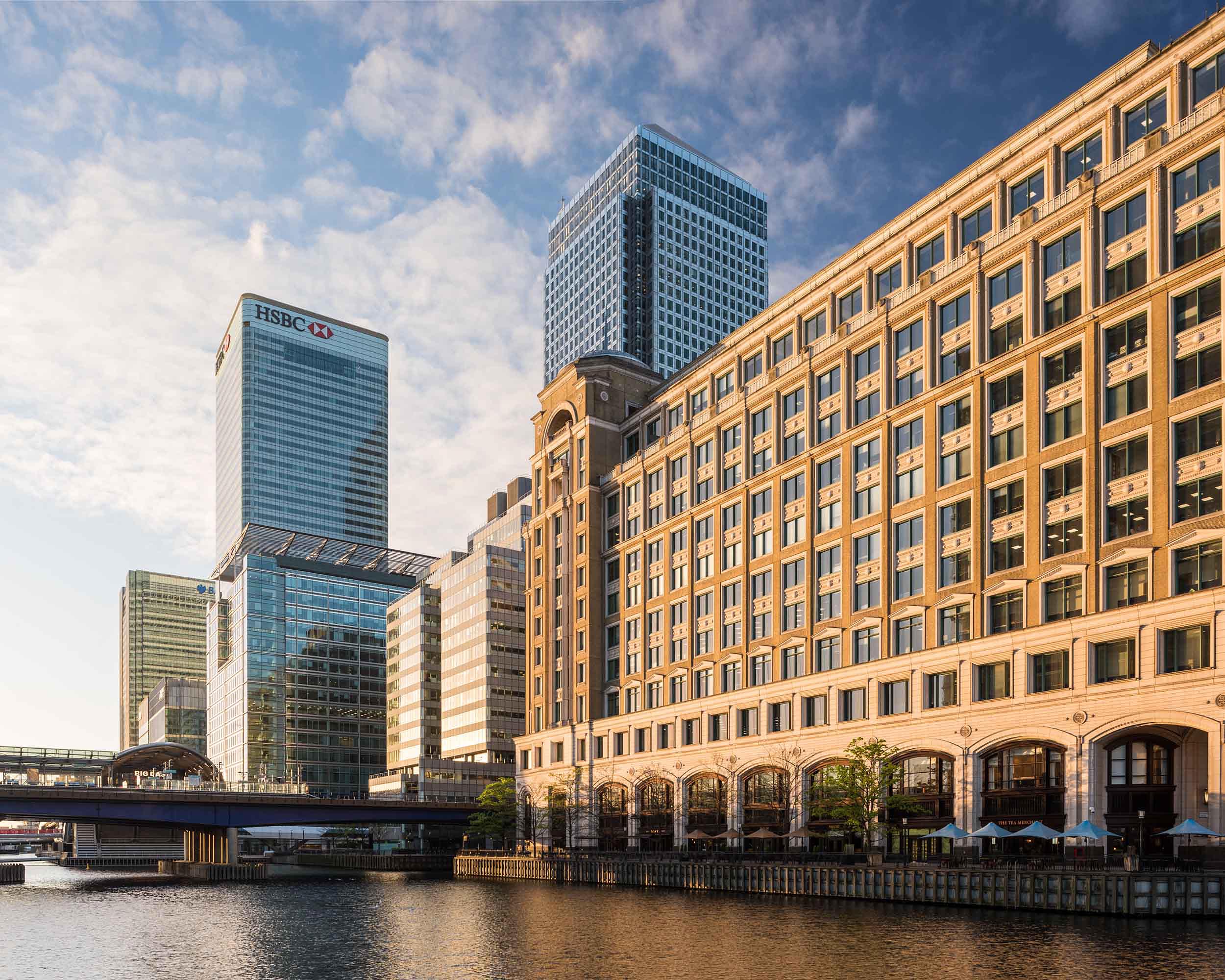 canary-wharf-london-architecture