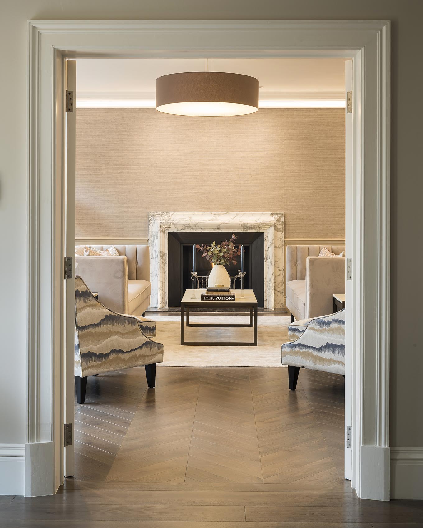 doorway-home-decor-luxury-living-london-interior-photographer