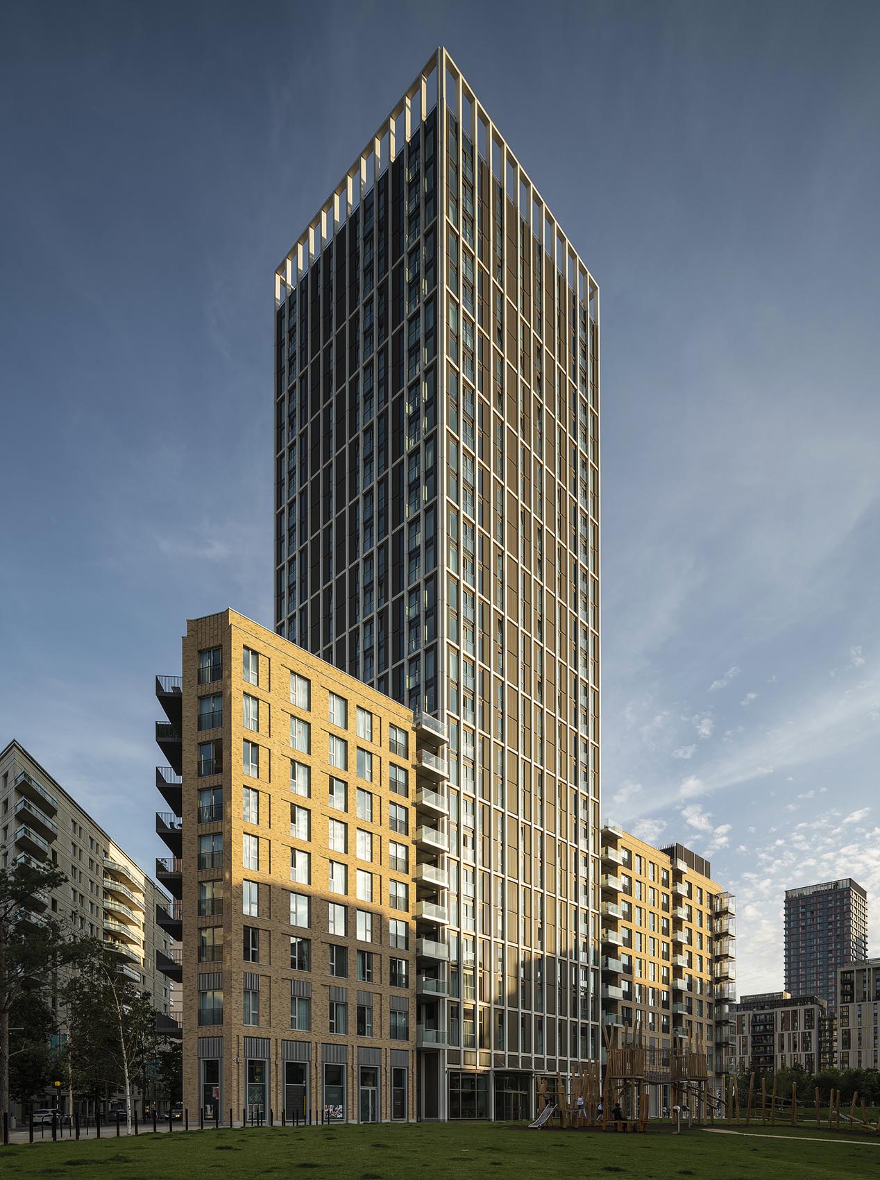 walsh-modern-residential-building-architecture-stratford-london